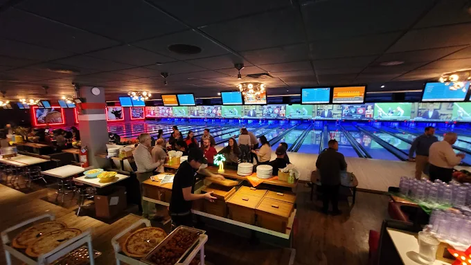 Bowlero kids & teens party destination